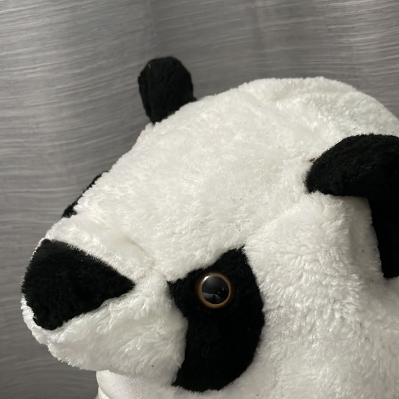 Panda-Themed Black and White Hat - Picture 7 of 9